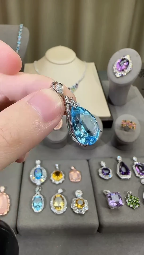 颈饰银S925镶嵌托帕石13*18mm吊坠妖姬蓝