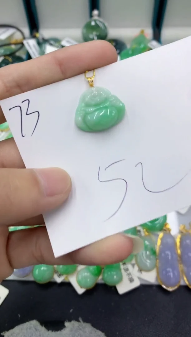 【闪购商品】翡翠颈饰18K金镶嵌翡翠