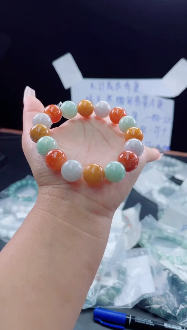 未镶嵌定制翡翠珠串