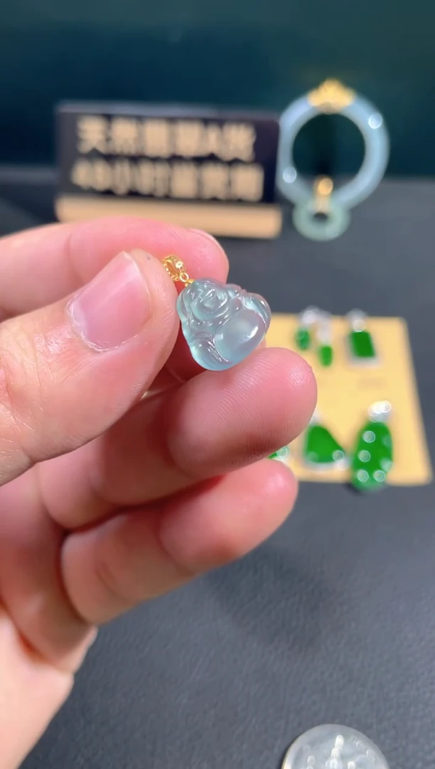 【闪购商品】翡翠颈饰18K金镶嵌翡翠