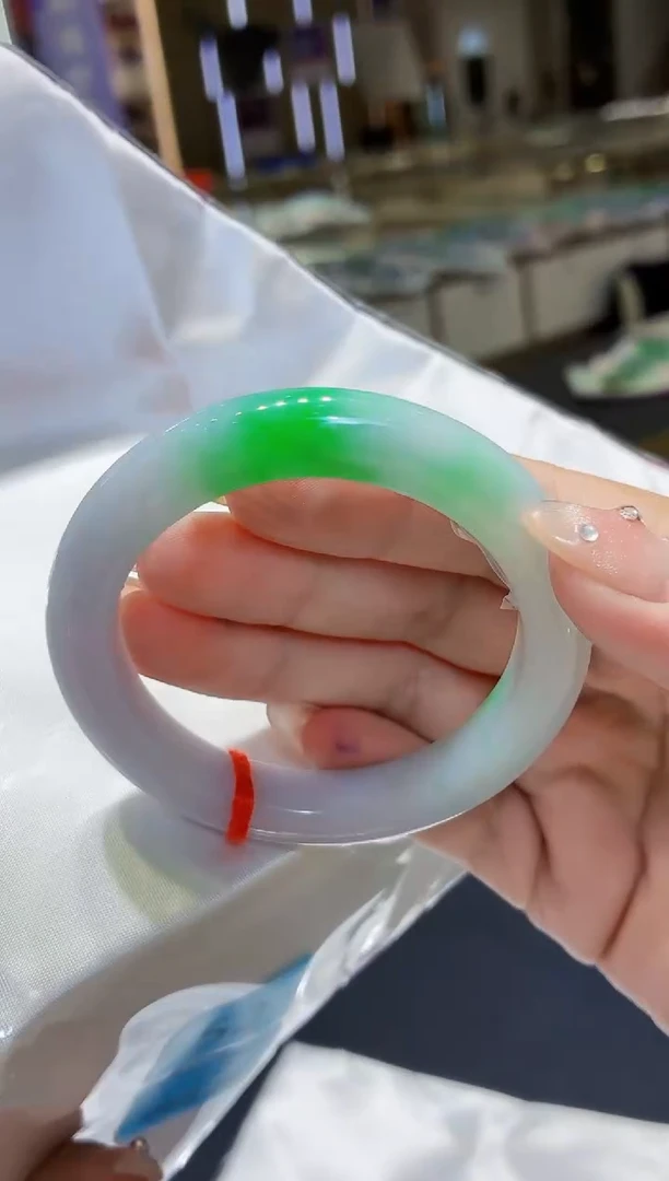 未镶嵌手镯翡翠翡翠手镯52