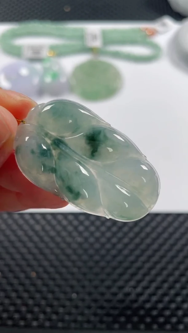 颈饰未镶嵌翡翠基地发货H 8175 叶子