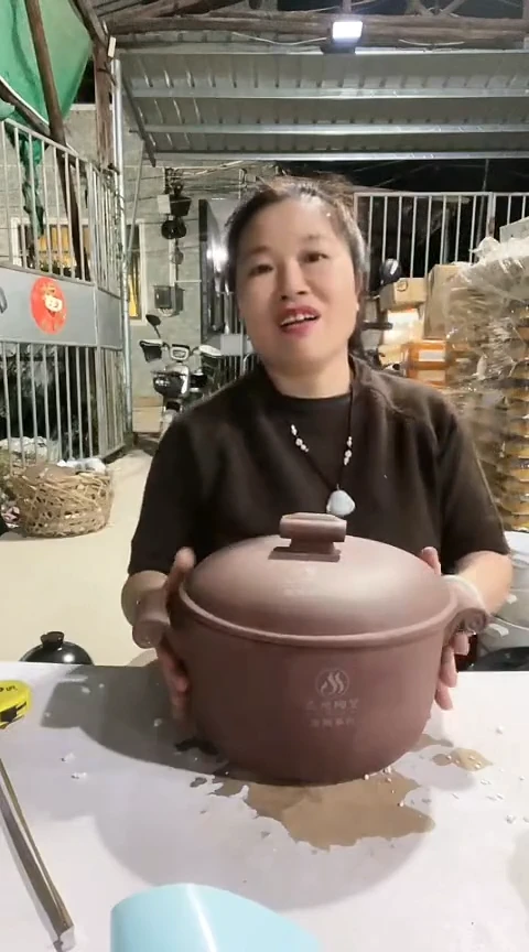 瑕疵3.0弯耳原陶锅带盖