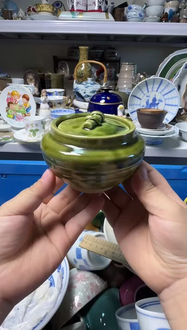 中古回流瓷器，默认微瑕-一个漂亮的小罐子