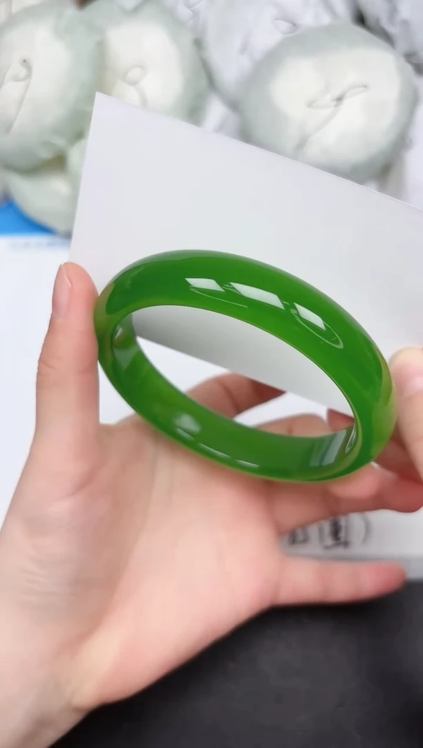 未镶嵌手镯石英质玉50-64