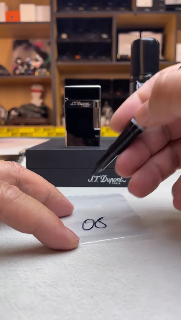 【黑屋奢品】打火机专用编码08