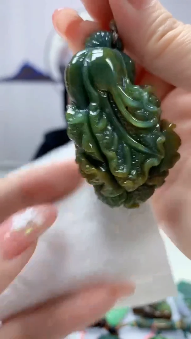 【闪购商品】定制翡翠未镶嵌4852DD-毛货挂件17