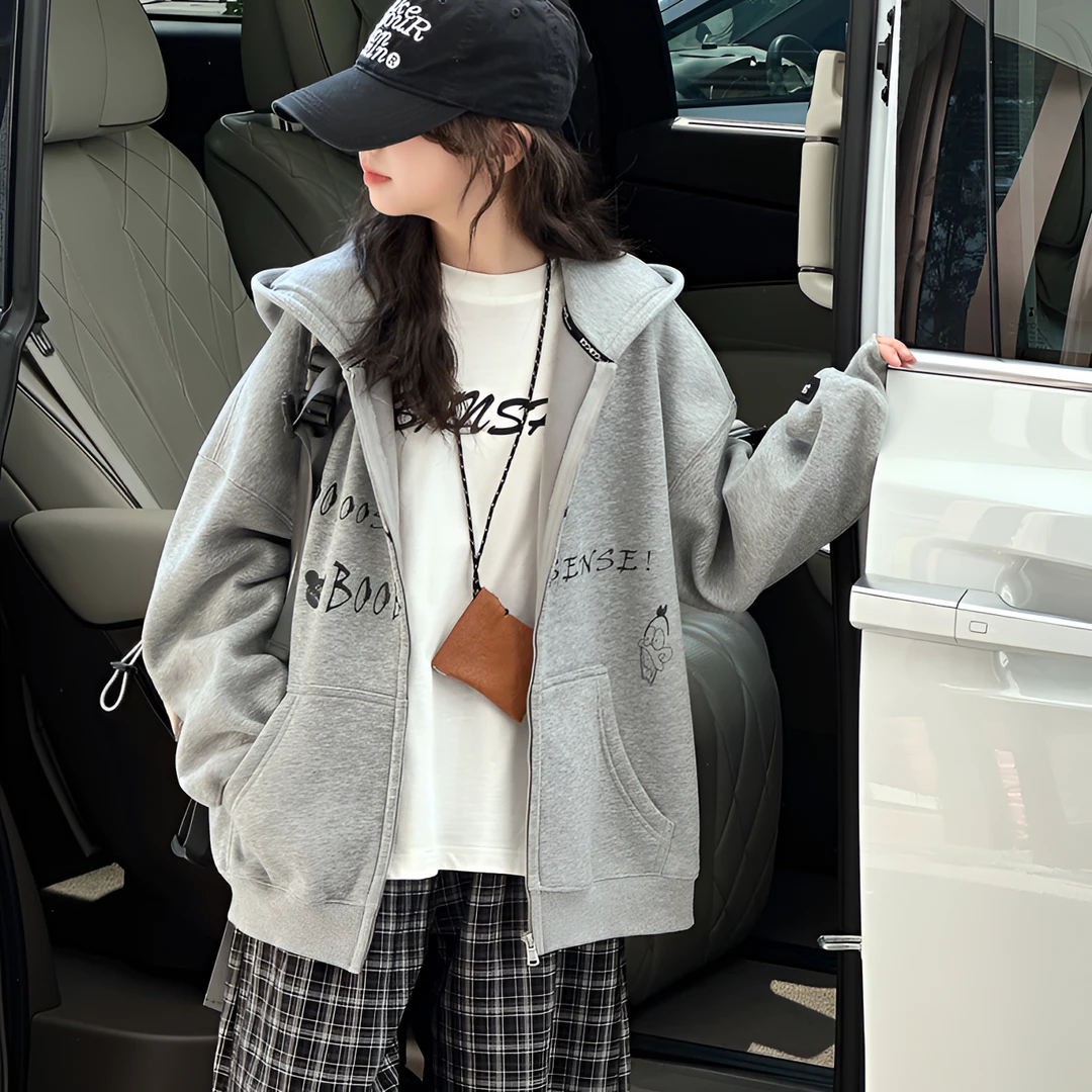 女童初秋外套女孩春秋款洋气连帽百搭字母拉链衫大童休闲学生8-18