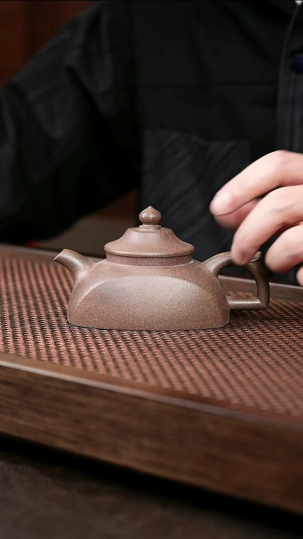 茶壶紫砂老*岩中泥笠瓦