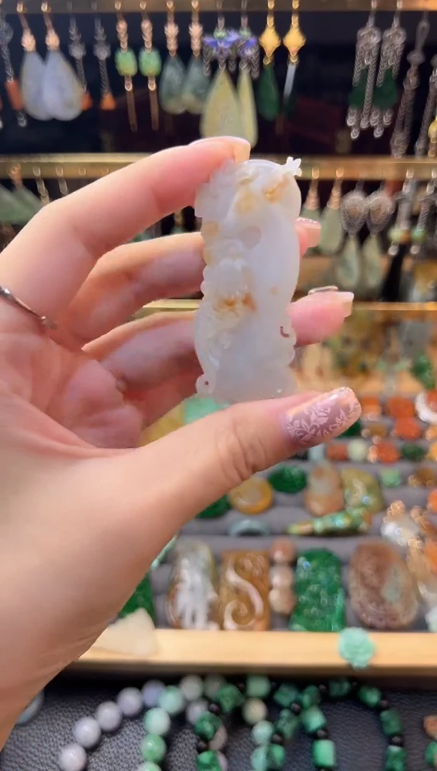 定制翡翠未镶嵌翡翠