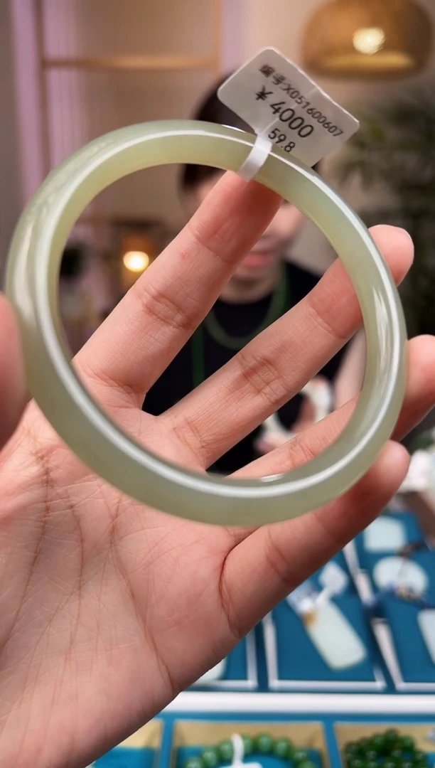 和田玉手镯未镶嵌59.8 X