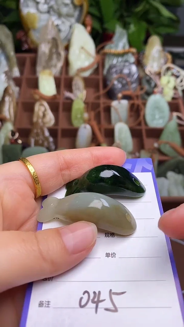 未镶嵌和田玉挂件