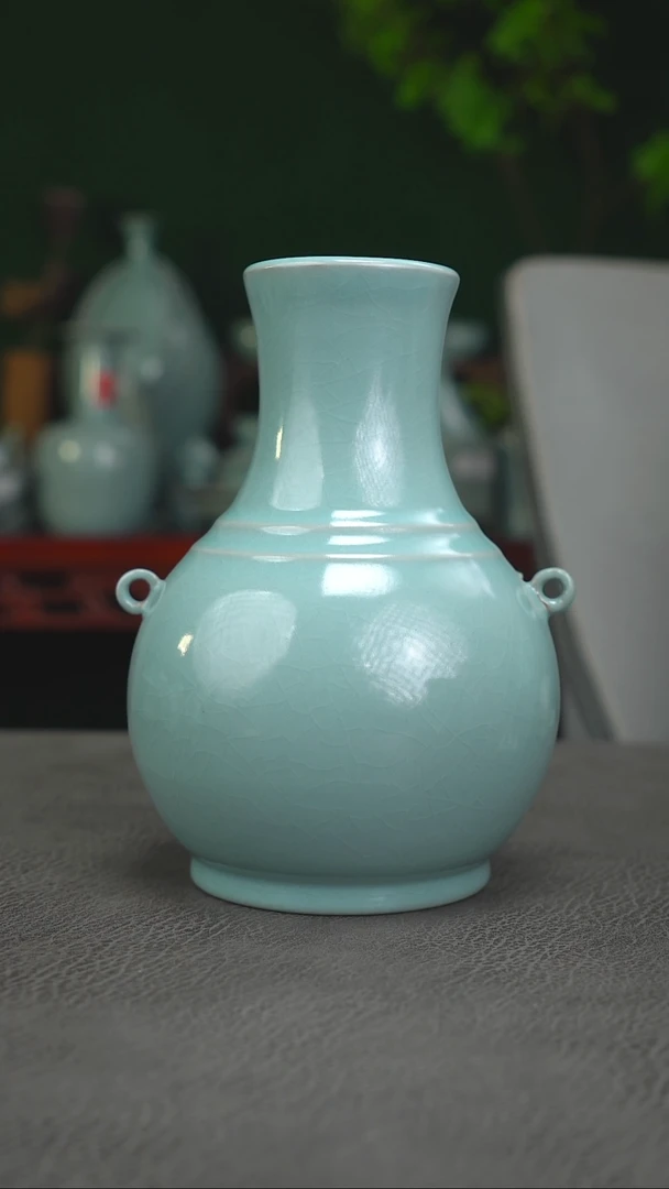 天蓝釉  89号双耳樽  微瑕18.5简包-二