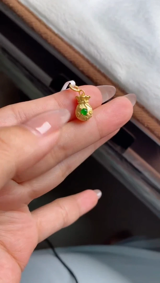 翡翠戒指银S925镶嵌天然A货翡翠