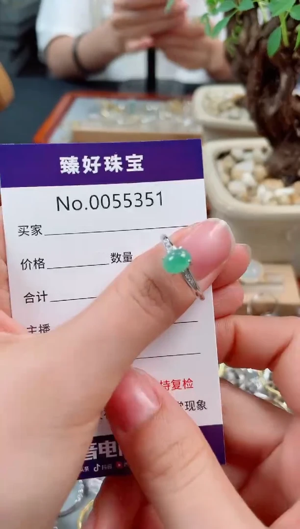 翡翠戒指银S925镶嵌..........