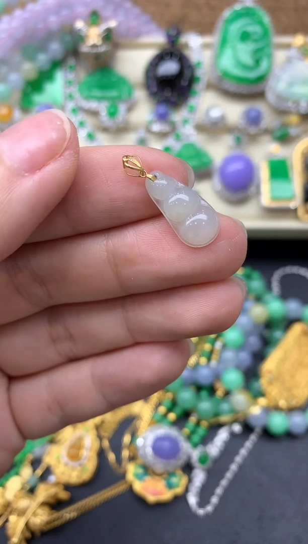 【闪购商品】翡翠颈饰18K金镶嵌217-中国好珍宝