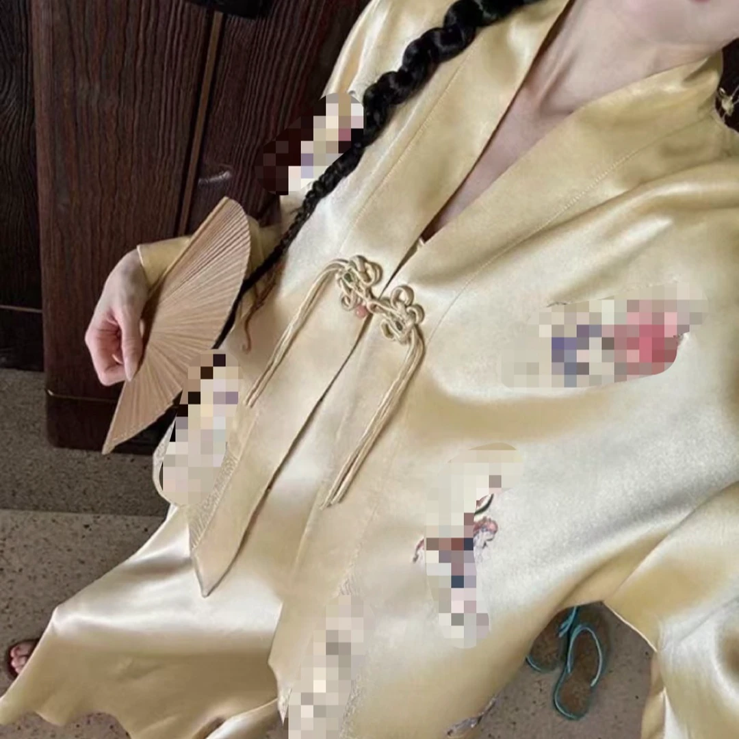 【日照金山】新中式盘扣重工刺绣外套+吊带连衣裙套装