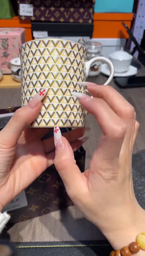 瓷瓷器按编号下单   V001