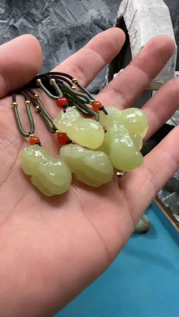 和田玉未镶嵌颈饰吊坠多样性拍一发一件