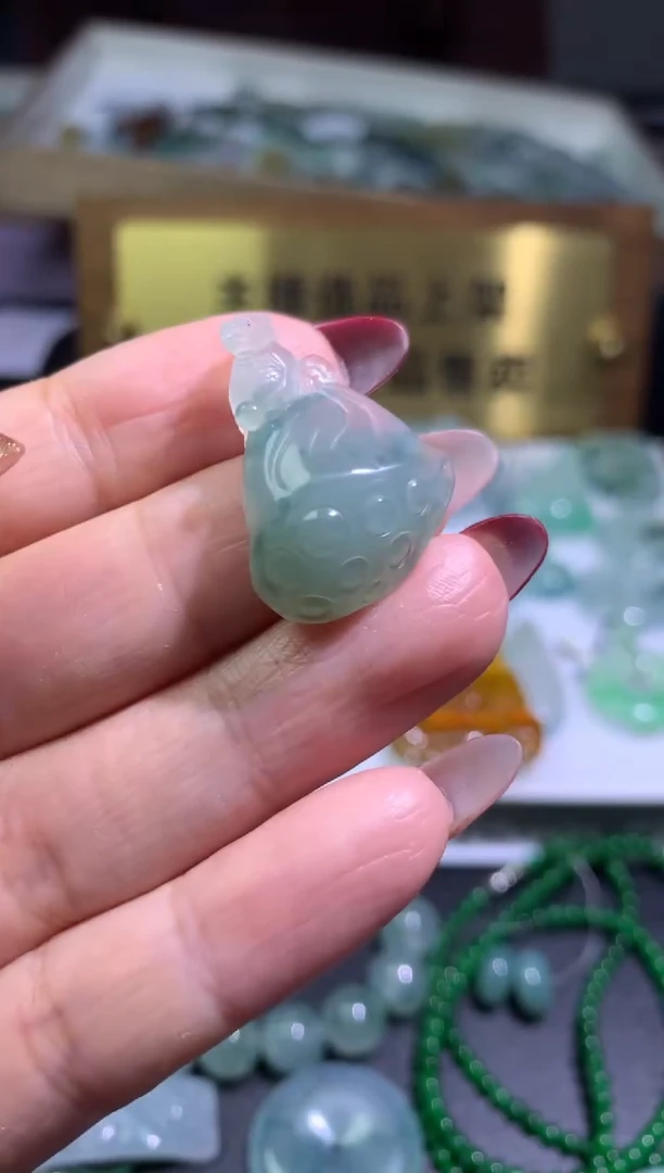 【闪购商品】定制翡翠未镶嵌毛货