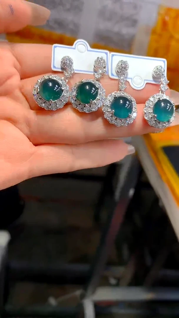 【闪购商品】定制翡翠未镶嵌24-多样性发货（发其一）