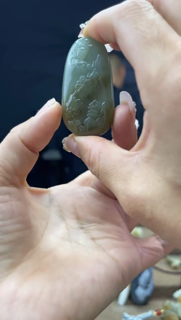 颈饰未镶嵌和田玉1