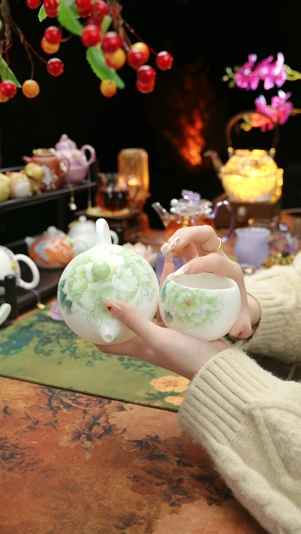 【闪购商品】手绘绿牡丹+主人杯