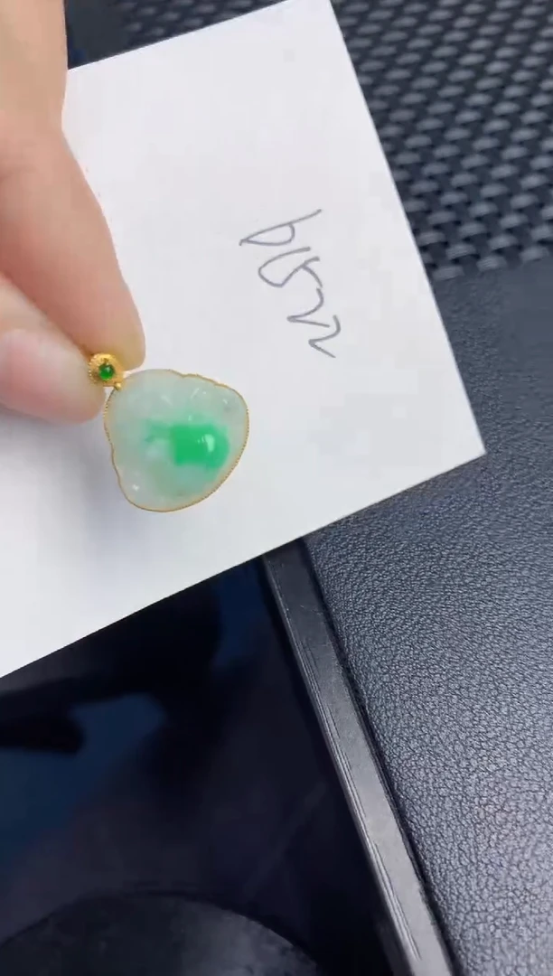 【闪购商品】翡翠颈饰18K金镶嵌000000000