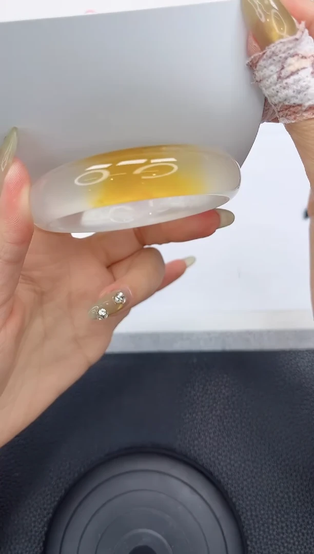 石英质玉手镯未镶嵌311-56.9