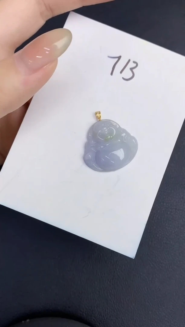 翡翠18K金镶嵌颈饰缅甸天然翡翠A货