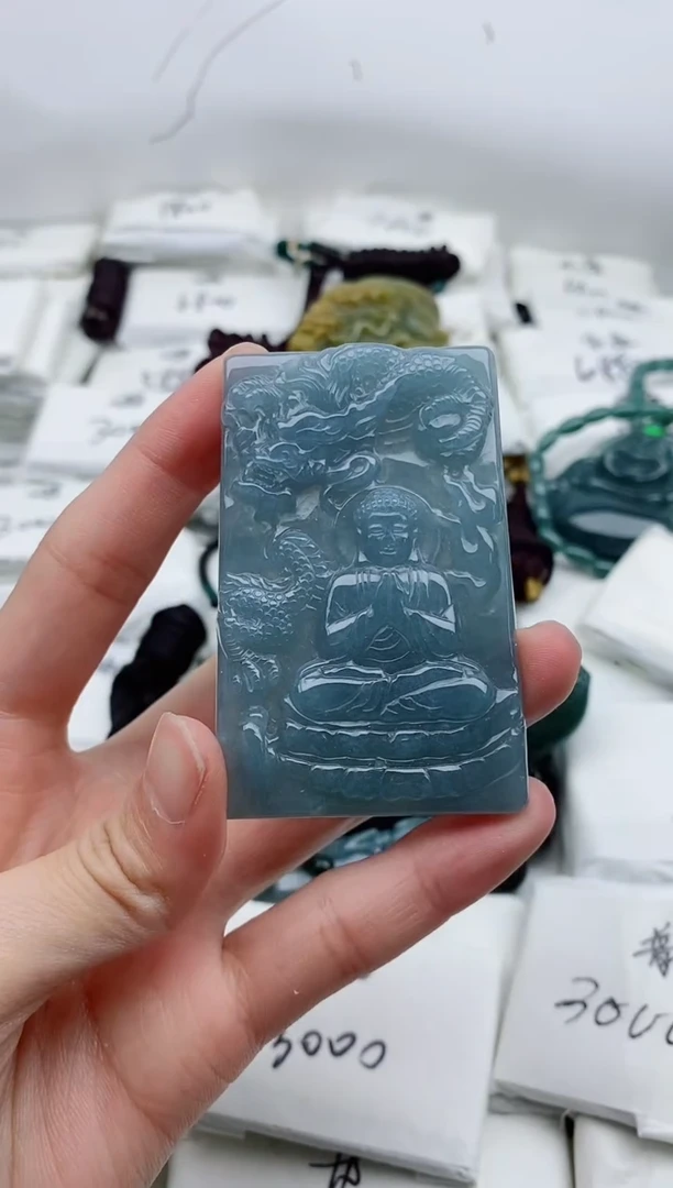 颈饰未镶嵌翡翠8