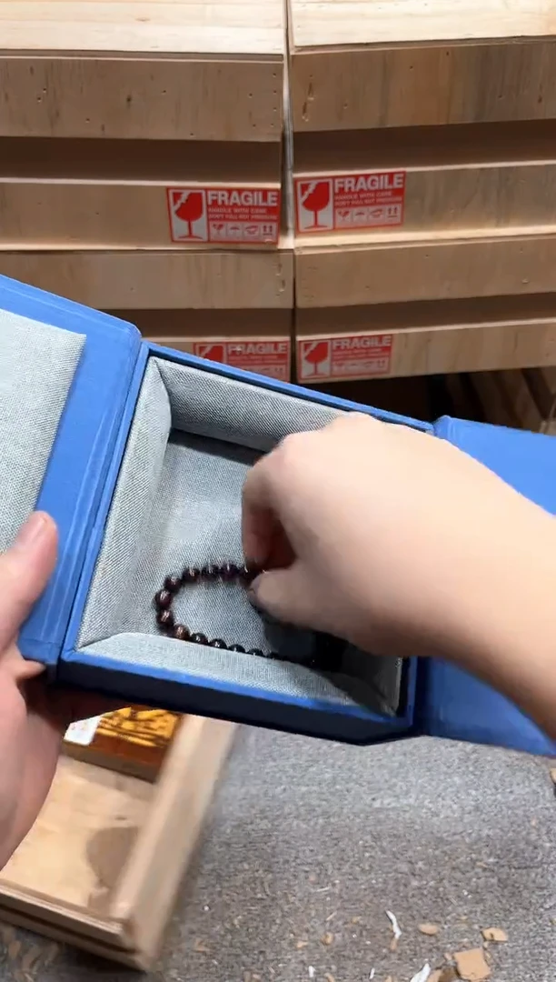 陈氏文玩云仓木制类手串无礼盒YS1450