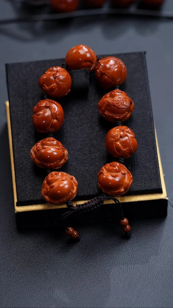 手串橄榄核柱**岭弥勒..