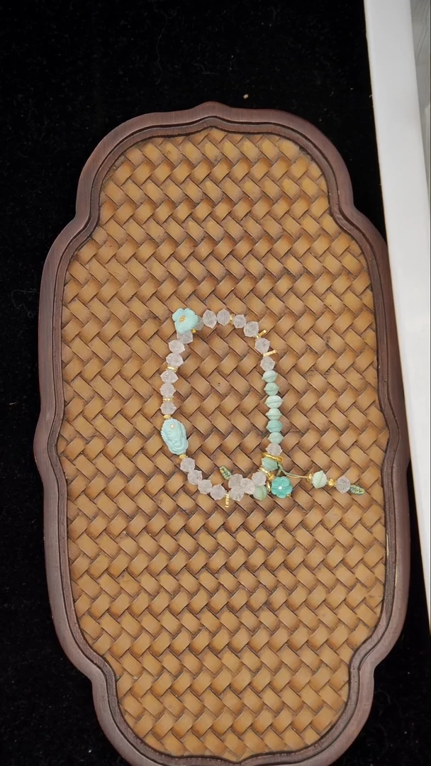 18K金镶嵌绿松石颈饰小***儿手串