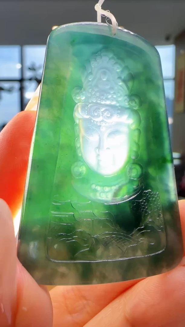 颈饰未镶嵌翡翠美***逼YJ@@