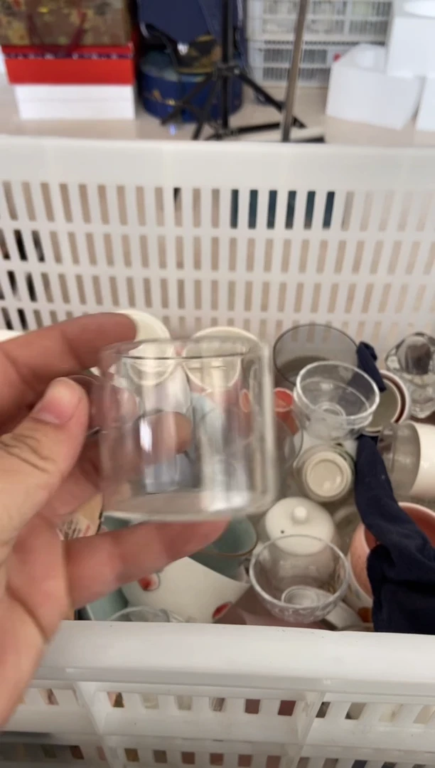 无运费险有瑕疵的摄影的产品有使用过的痕迹有点脏介意勿拍