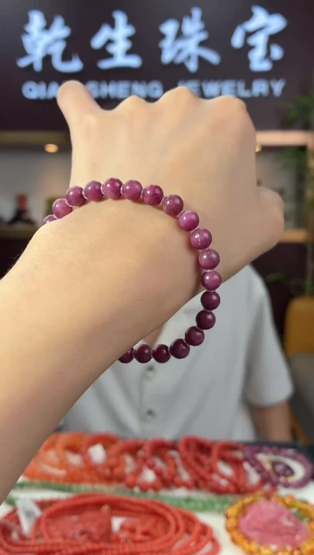 未镶嵌手串红宝石935