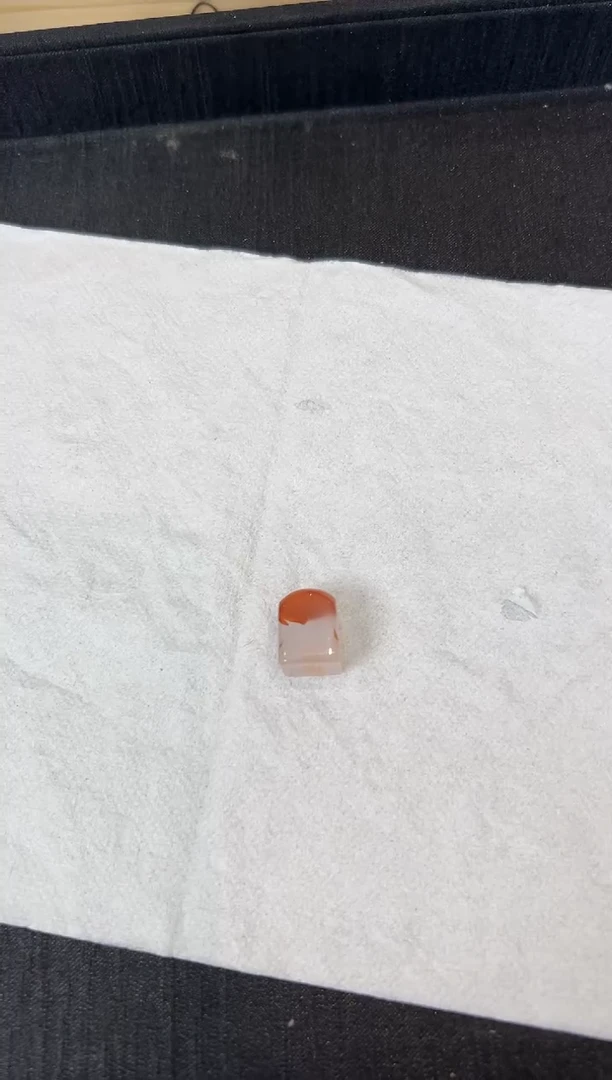 颈饰未镶嵌南红玛瑙印章-593703