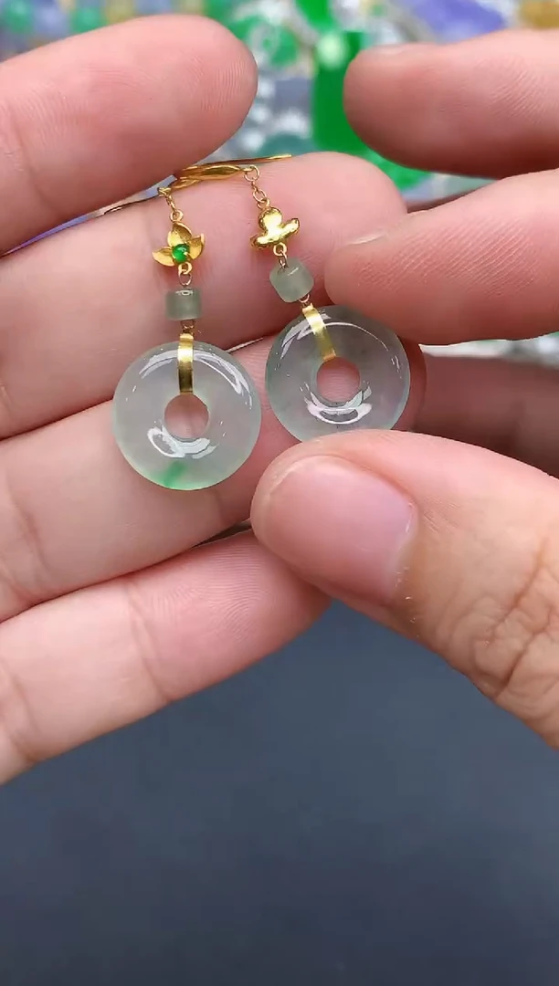 18K金镶嵌翡翠耳饰358-春日珠宝