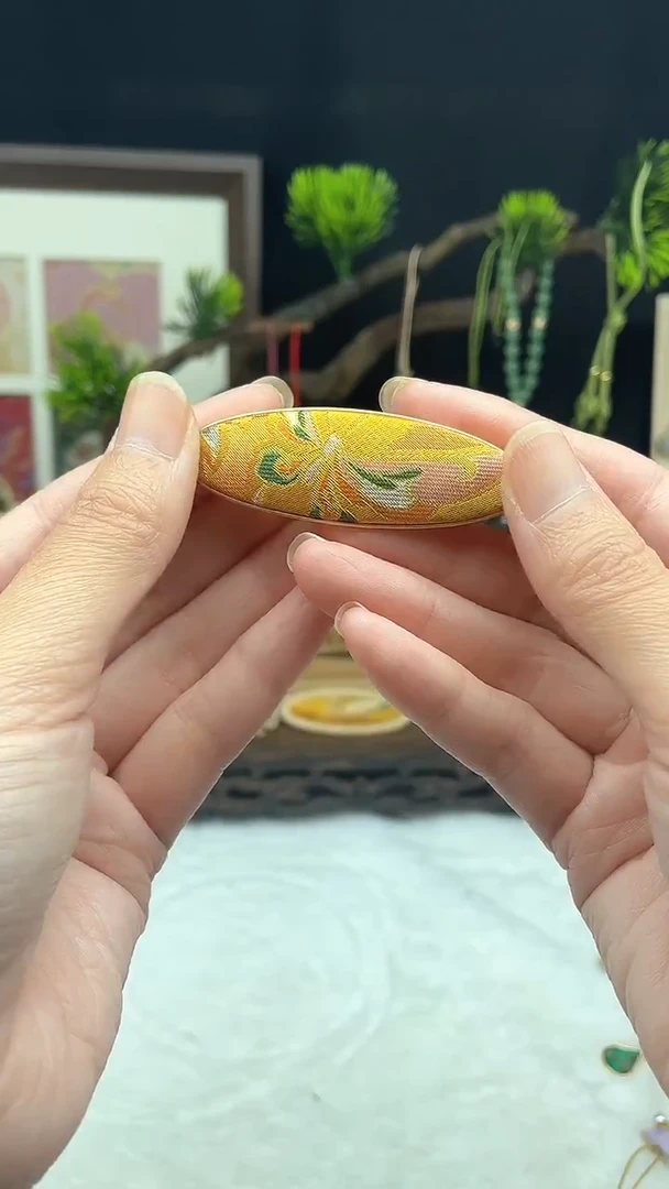 铁合金皮质非遗宋锦 匠心闪购