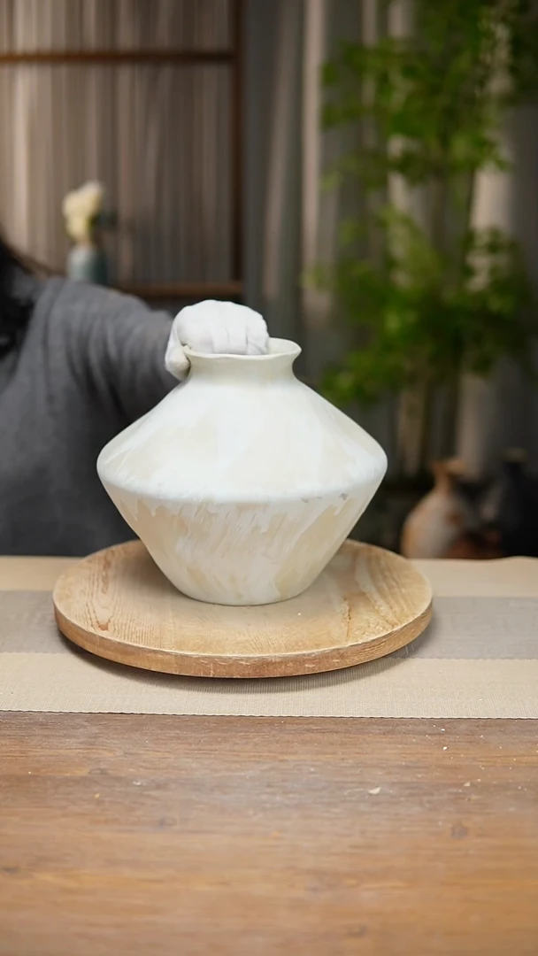 【闪购商品】陶瓷花器诧寂白飞碟瑕疵