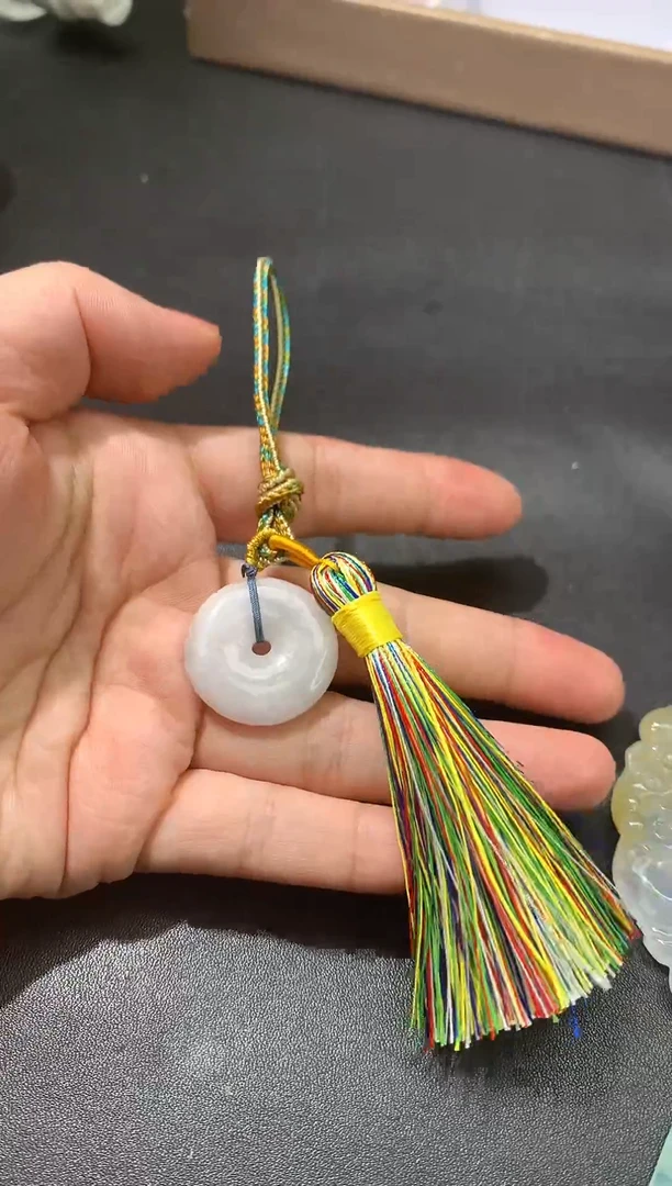 【闪购商品】翡翠颈饰未镶嵌手机挂