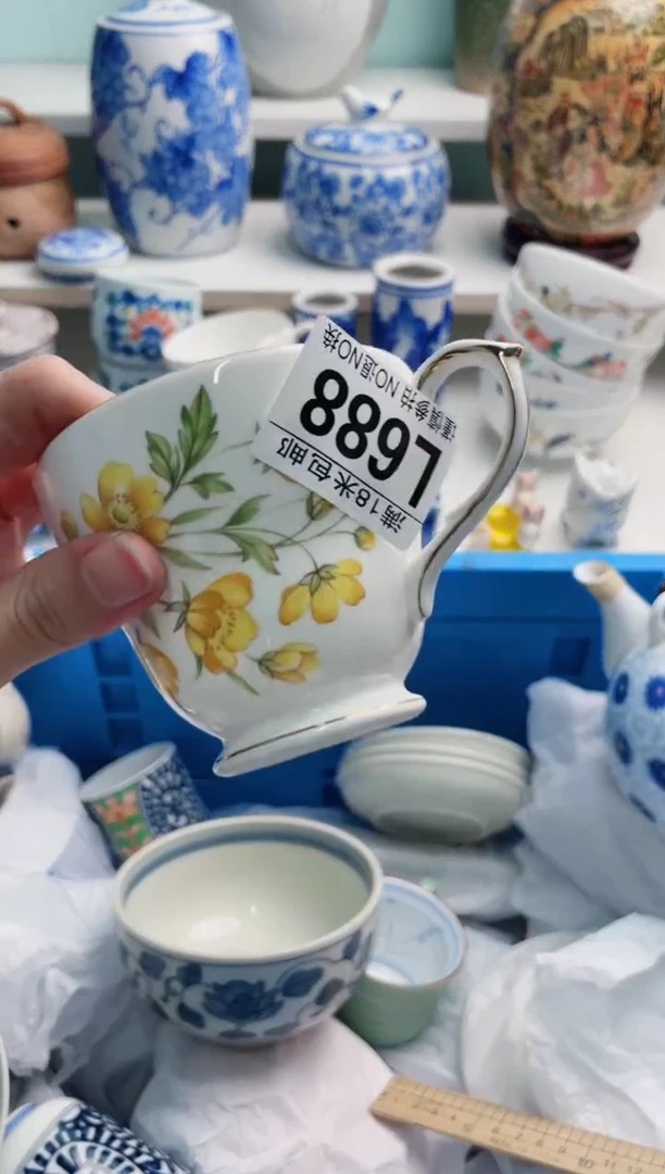 陶瓷艳****eL688****