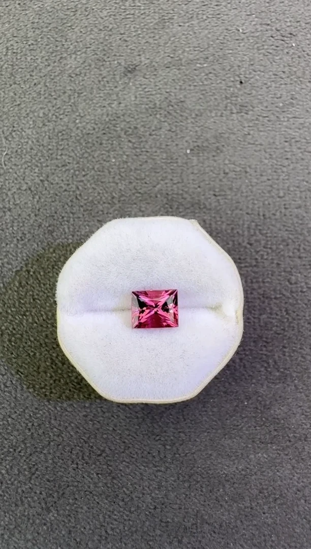 裸石海蓝宝石0.93ct