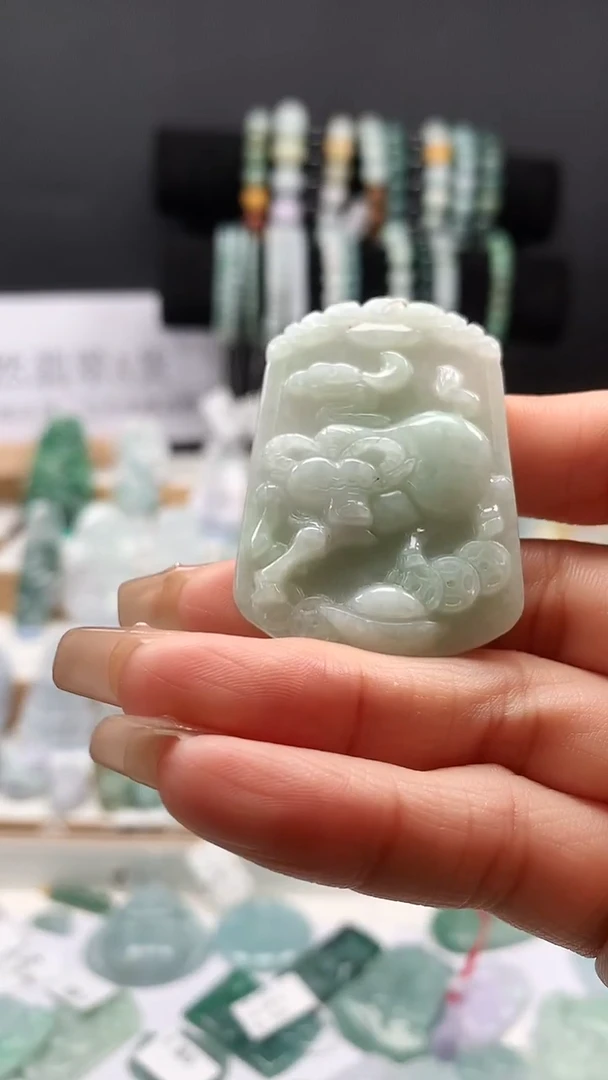 吊坠(不含链)未镶嵌翡翠65生肖牛