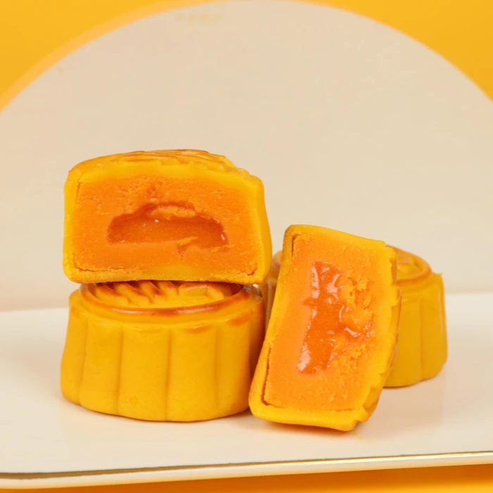 广式金装流心奶黄月饼