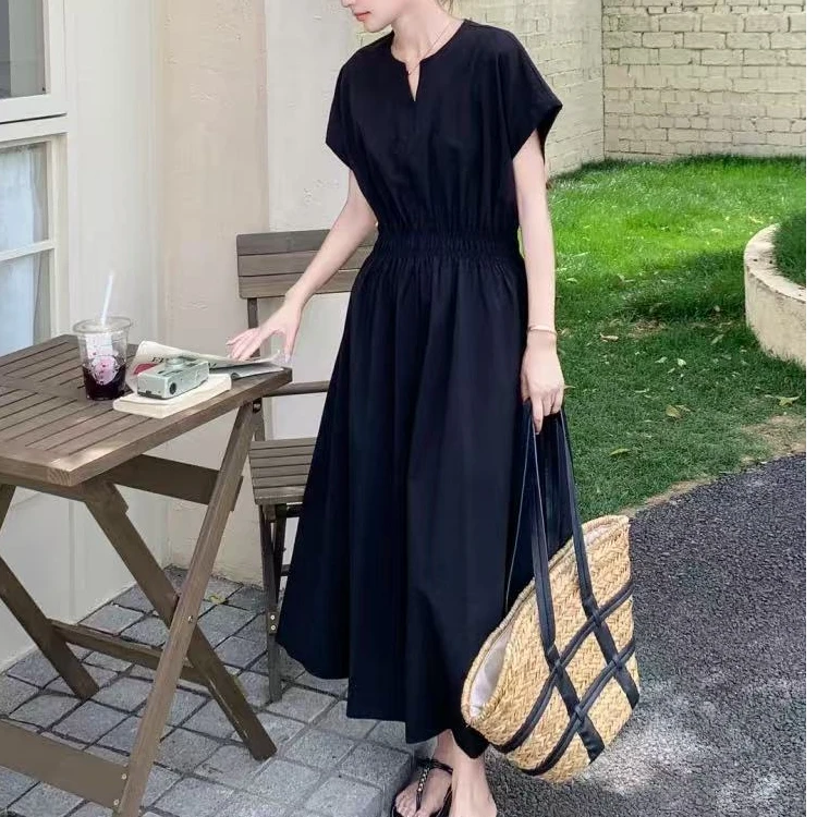 Malena Dream 简约V领松紧收腰气质连衣裙 MD25010237