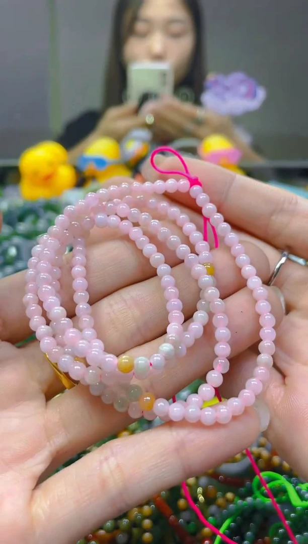 翡翠未镶嵌颈饰3MM/W/翡翠A货，一件也可是批发价