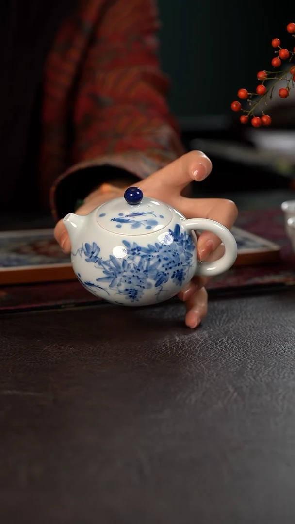 180c厚力煊紫藤花西施壶 随机