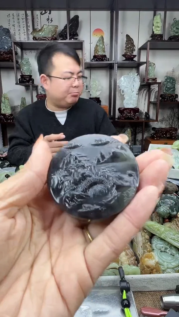 未镶嵌和田玉把件1